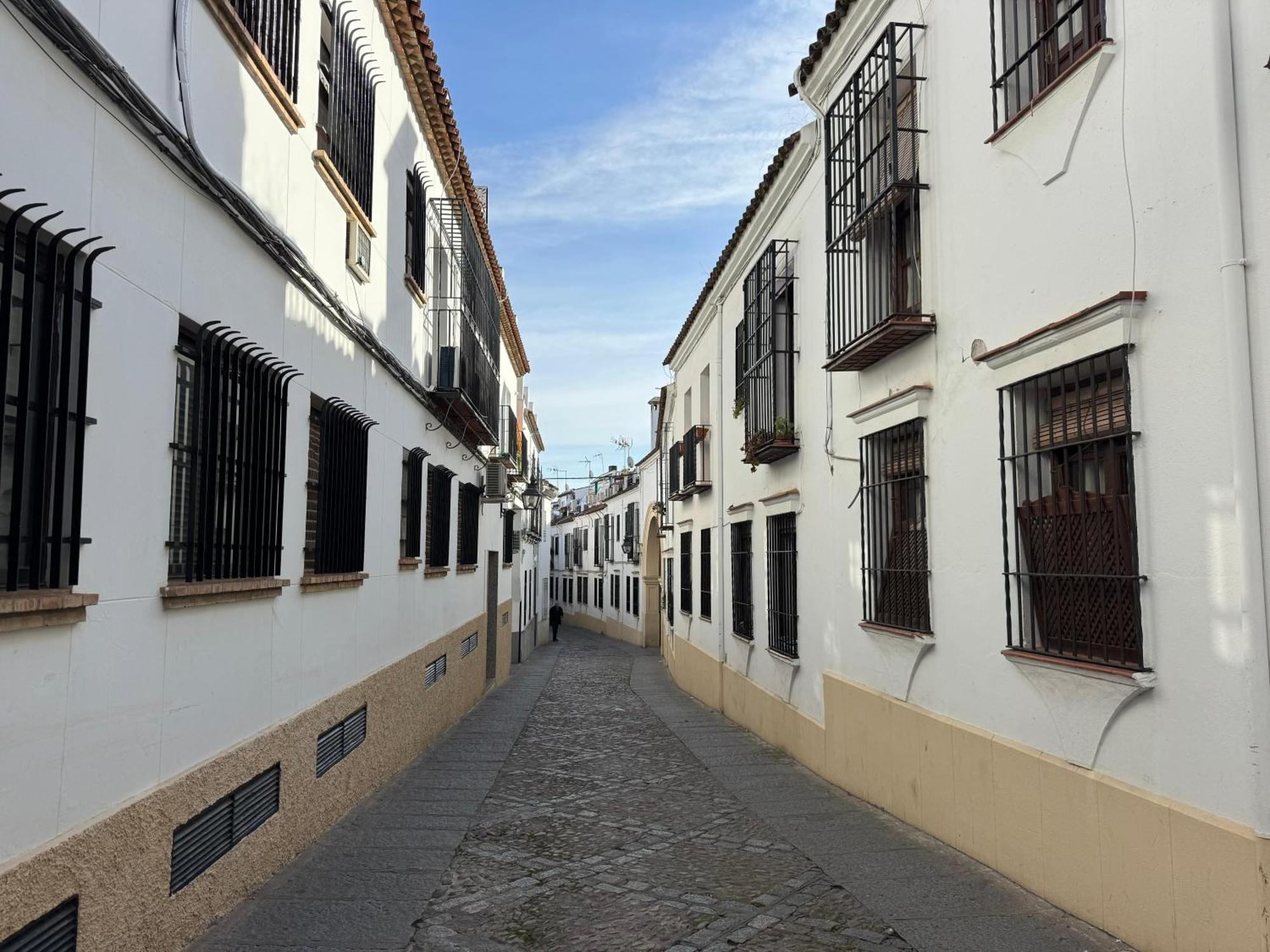 Apartment Chaparro 6 *